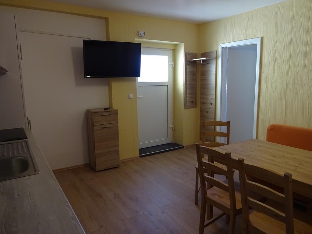 Ferienwohnung Surova Appartement